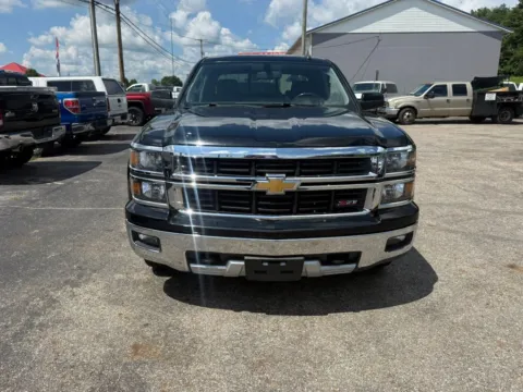 Photos of 2015 Chevrolet Silverado 1500 Crew Cab Z71 LT Pickup 4D 5 3/4 ft for sale in Chillicothe, OH at Instant Auto Sales Chillicothe