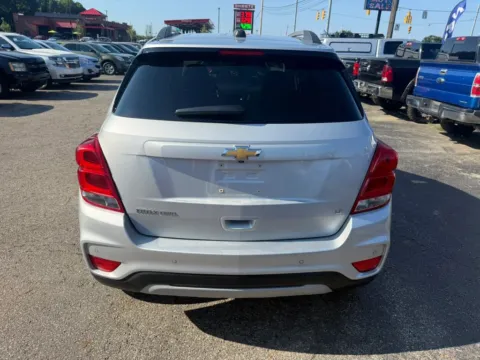 More photos of 2019 Chevrolet Trax LT Sport Utility 4D at Instant Auto Sales Chillicothe, OH