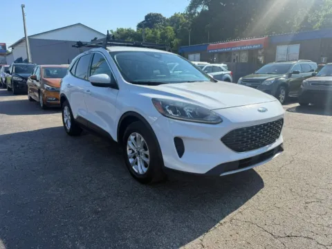 Another view of 2020 Ford Escape SE Sport Utility 4D for sale in Chillicothe, OH at Instant Auto Sales Chillicothe