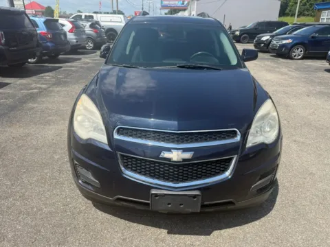 Photos of 2015 Chevrolet Equinox LT Sport Utility 4D for sale in Chillicothe, OH at Instant Auto Sales Chillicothe