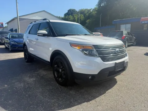 Another view of 2013 Ford Explorer Limited Sport Utility 4D for sale in Chillicothe, OH at Instant Auto Sales Chillicothe