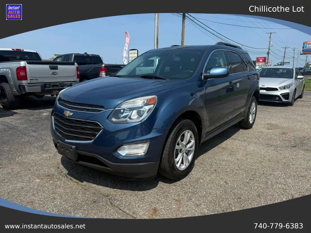 Blue 2017 Chevrolet Equinox LT Sport Utility 4D for sale in Chillicothe, OH