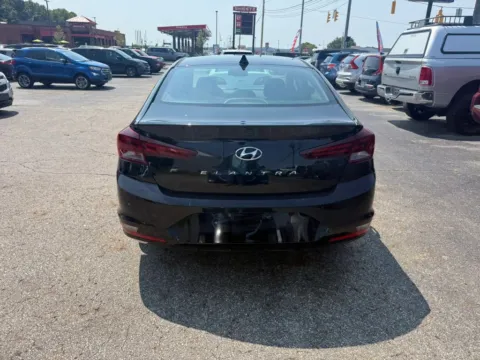More photos of 2020 Hyundai Elantra Value Edition Sedan 4D at Instant Auto Sales Chillicothe, OH