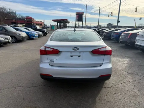 More photos of 2016 Kia Forte LX Sedan 4D at Instant Auto Sales Chillicothe, OH
