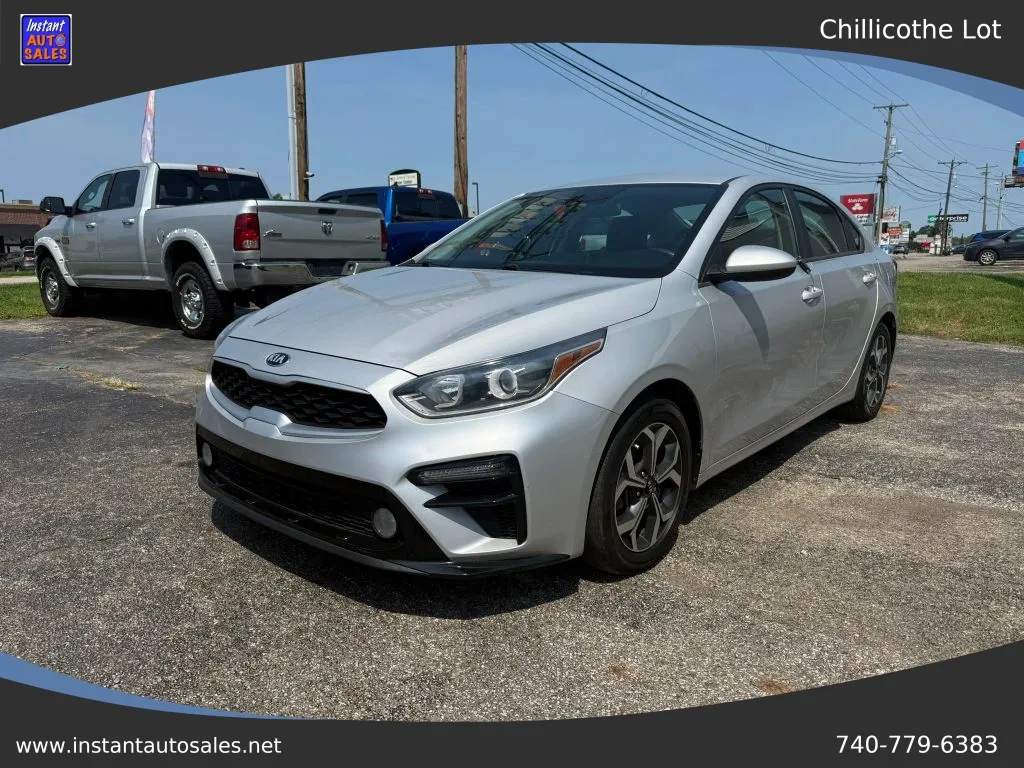 Silver 2020 Kia Forte LXS Sedan 4D for sale in Chillicothe, OH