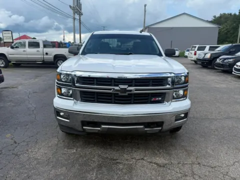 Photos of 2014 Chevrolet Silverado 1500 Crew Cab Z71 LT Pickup 4D 5 3/4 ft for sale in Chillicothe, OH at Instant Auto Sales Chillicothe