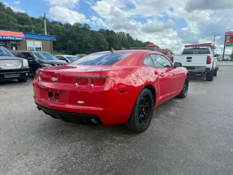 More photos of 2011 Chevrolet Camaro LS Coupe 2D at Instant Auto Sales Chillicothe, OH