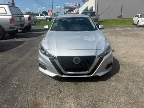 Photos of 2020 Nissan Altima 2.5 S Sedan 4D for sale in Chillicothe, OH at Instant Auto Sales Chillicothe