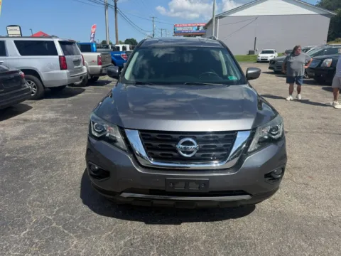 Photos of 2017 Nissan Pathfinder SV Sport Utility 4D for sale in Chillicothe, OH at Instant Auto Sales Chillicothe