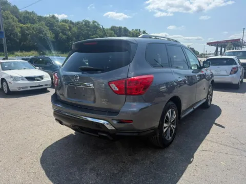 More photos of 2017 Nissan Pathfinder SV Sport Utility 4D at Instant Auto Sales Chillicothe, OH
