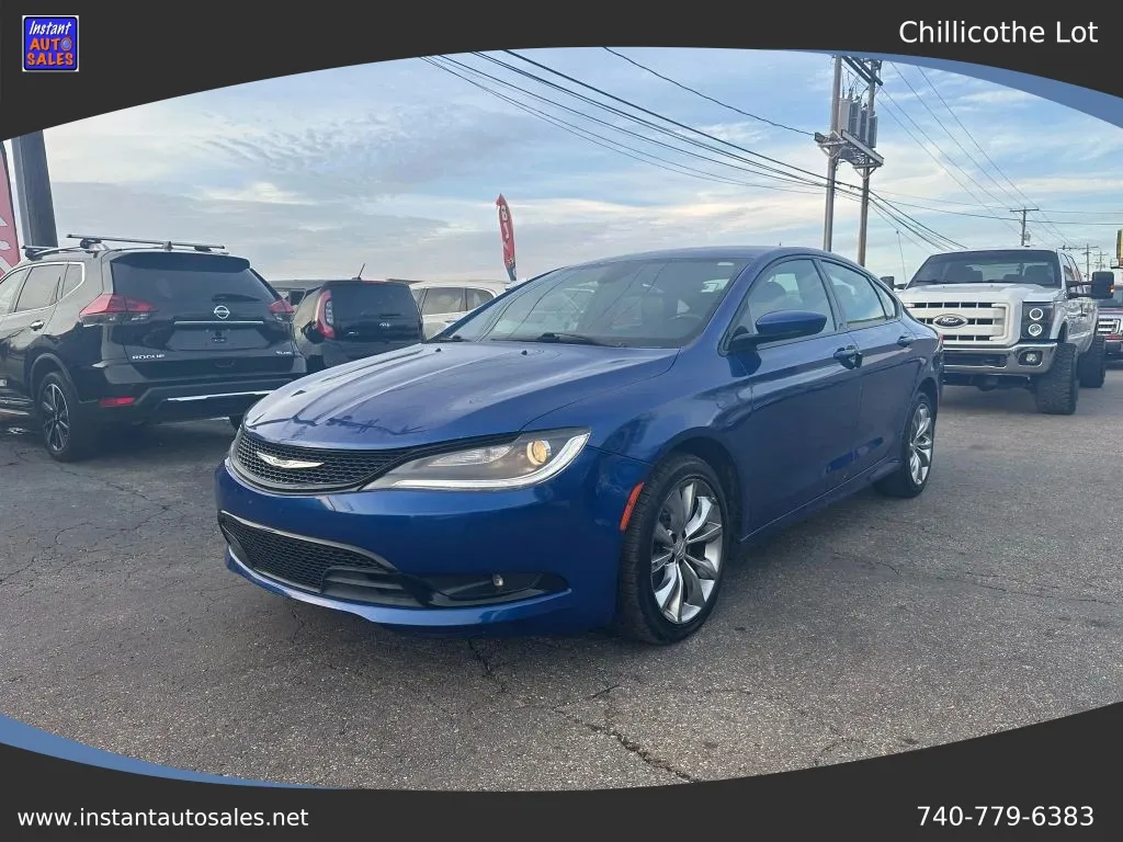 Blue 2015 Chrysler 200 S Sedan 4D for sale in Chillicothe, OH