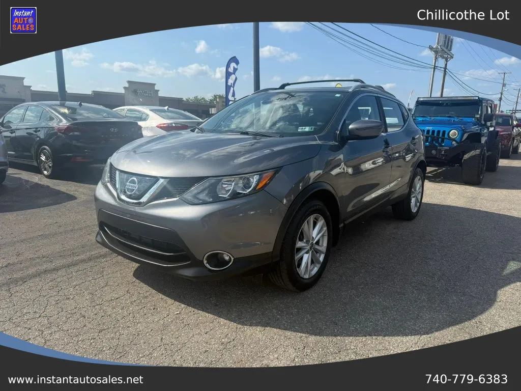 Gray 2019 Nissan Rogue Sport SV Sport Utility 4D for sale in Chillicothe, OH