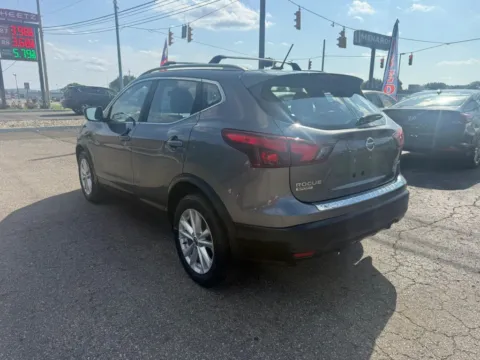 More photos of 2019 Nissan Rogue Sport SV Sport Utility 4D at Instant Auto Sales Chillicothe, OH