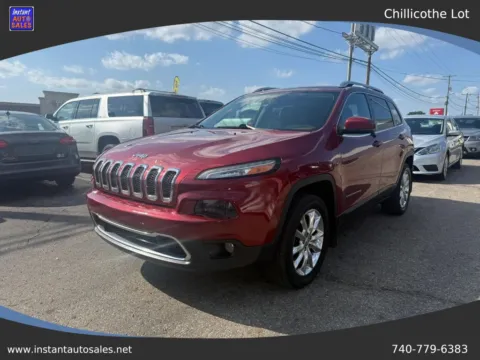 Red 2016 Jeep Cherokee Limited Sport Utility 4D for sale in Chillicothe, OH