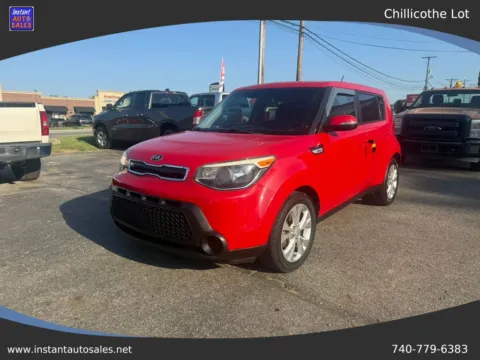 Red 2014 Kia Soul + Wagon 4D for sale in Chillicothe, OH