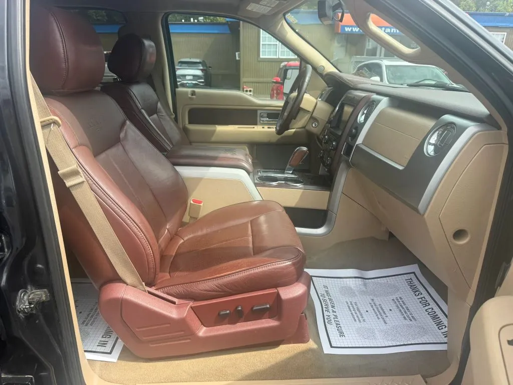 Ford F-150 photo 8