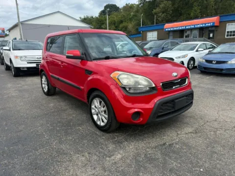 Another view of 2013 Kia Soul + Wagon 4D for sale in Chillicothe, OH at Instant Auto Sales Chillicothe