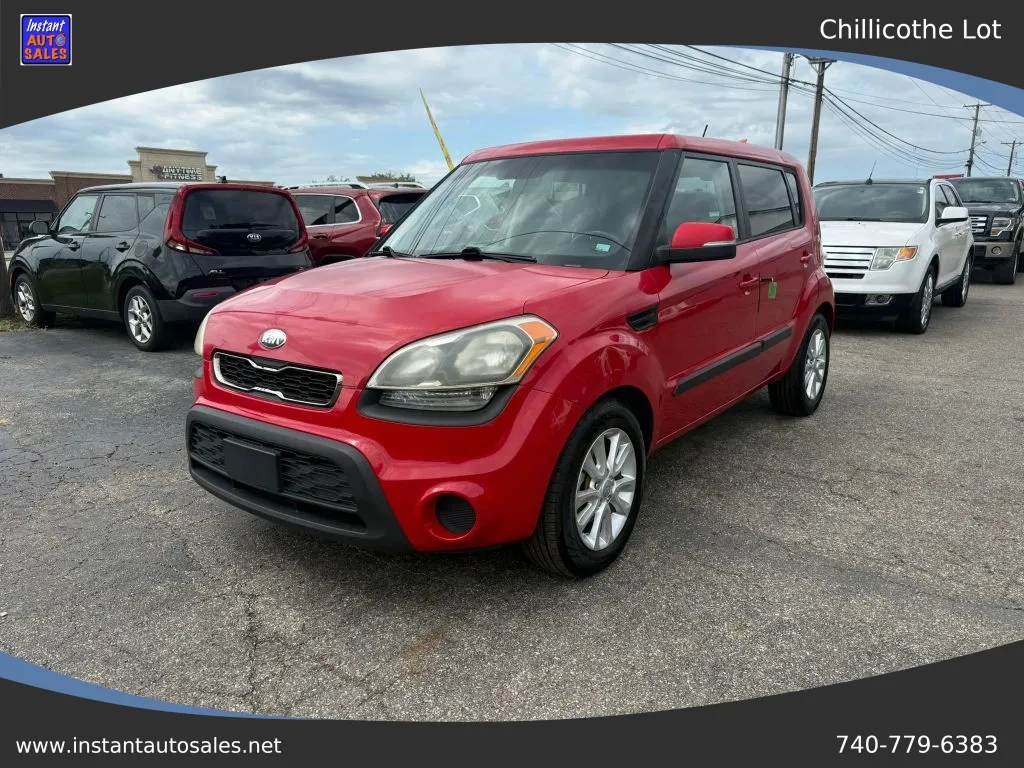 Red 2013 Kia Soul + Wagon 4D for sale in Chillicothe, OH