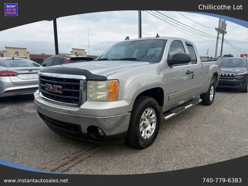 Unknown 2008 GMC Sierra 1500 Extended Cab SLE Pickup 4D 6 1/2 ft for sale in Chillicothe, OH