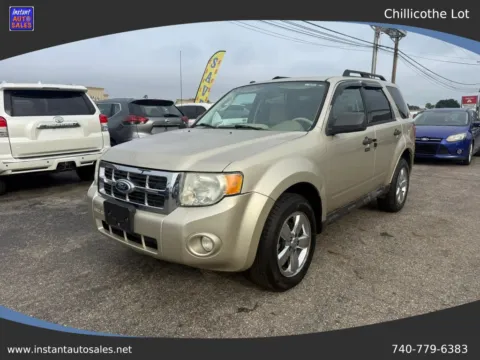 Gold 2010 Ford Escape XLT Sport Utility 4D for sale in Chillicothe, OH