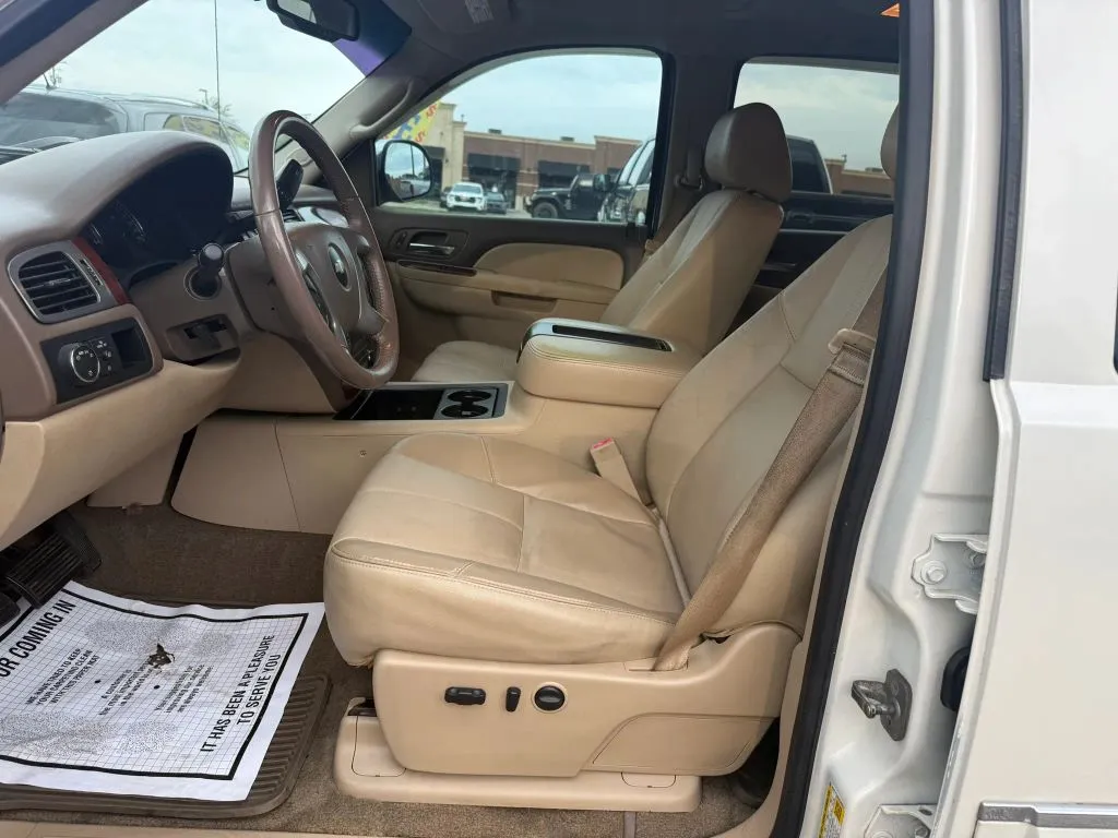 Chevrolet Silverado photo 7