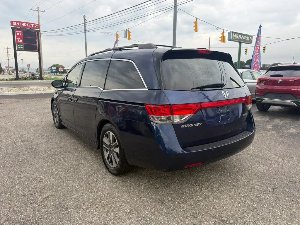 Honda Odyssey photo 6