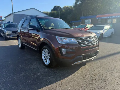 Another view of 2016 Ford Explorer XLT Sport Utility 4D for sale in Chillicothe, OH at Instant Auto Sales Chillicothe