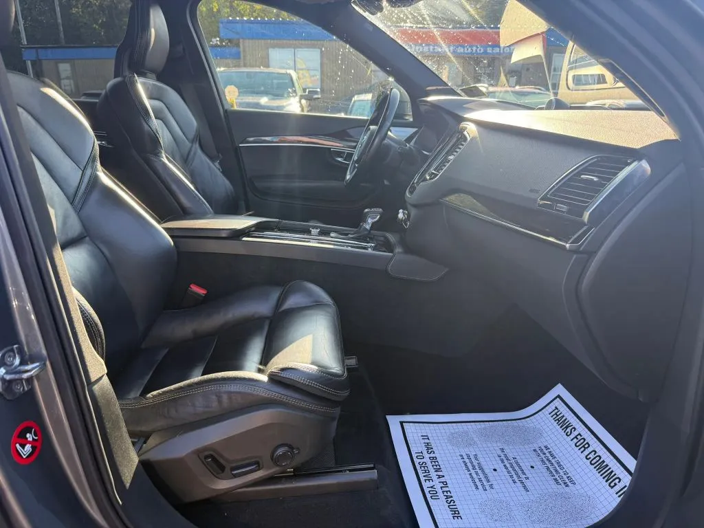 2016 Volvo XC90 Momentum - Photo 8