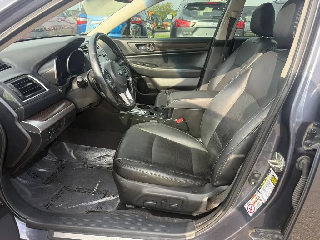 2016 Subaru Legacy 2.5i Limited - Photo 7