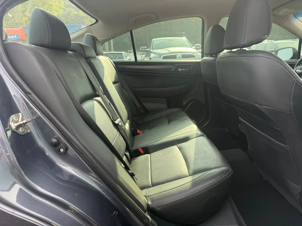2016 Subaru Legacy 2.5i Limited - Photo 9