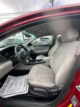 More photos of 2018 Hyundai Sonata SE Sedan 4D at Instant Auto Sales Chillicothe, OH