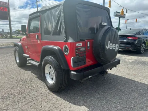 More photos of 1999 Jeep Wrangler SE Sport Utility 2D at Instant Auto Sales Chillicothe, OH
