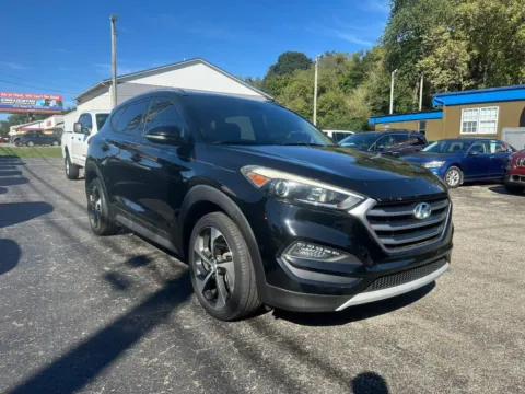 Photos of 2017 Hyundai Tucson Sport SUV 4D for sale in Chillicothe, OH at Instant Auto Sales Chillicothe