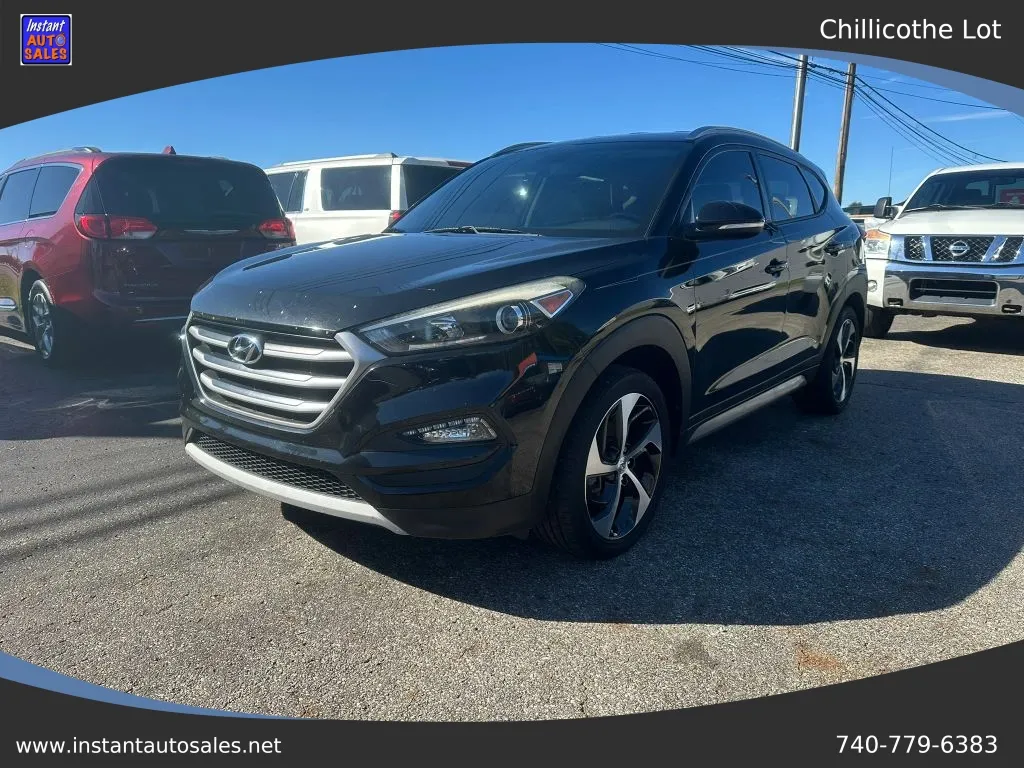 Black 2017 Hyundai Tucson Sport SUV 4D for sale in Chillicothe, OH