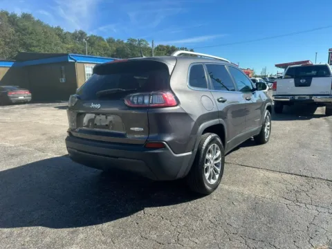 Another view of 2019 Jeep Cherokee Latitude Plus Sport Utility 4D for sale in Chillicothe, OH at Instant Auto Sales Chillicothe