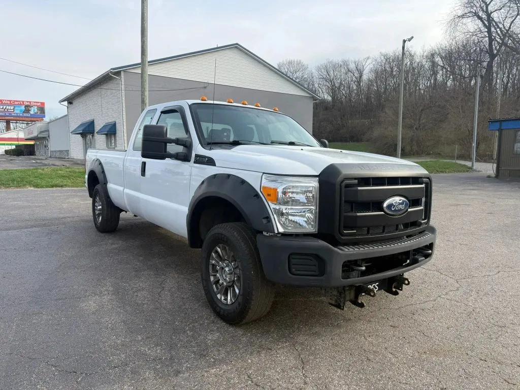 Ford F-250 photo 3
