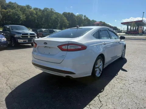 More photos of 2014 Ford Fusion SE Sedan 4D at Instant Auto Sales Chillicothe, OH