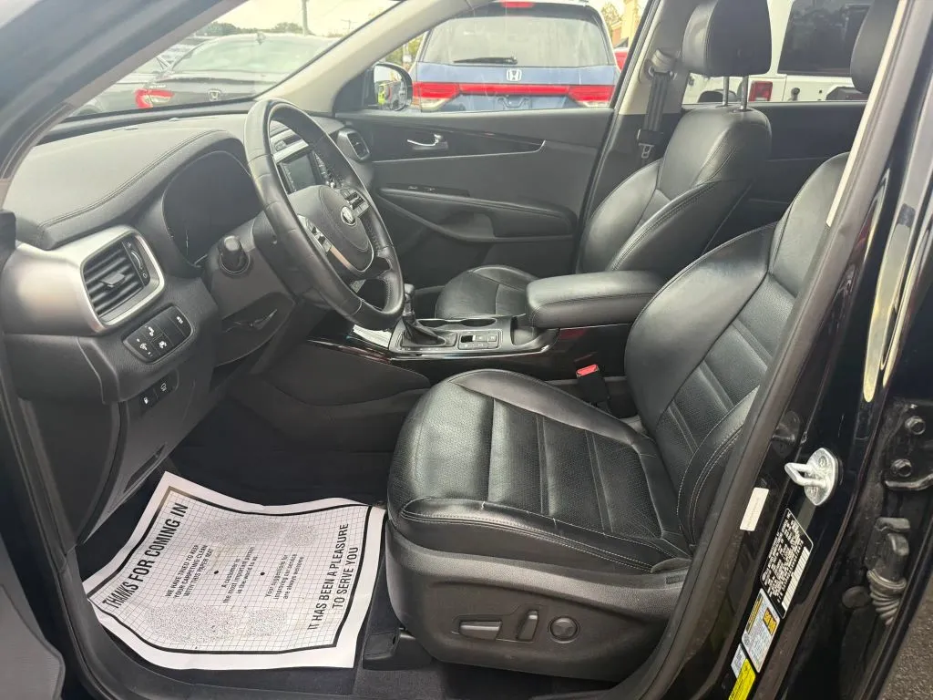 Kia Sorento photo 7
