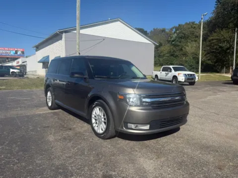 Another view of 2014 Ford Flex SEL Sport Utility 4D for sale in Chillicothe, OH at Instant Auto Sales Chillicothe