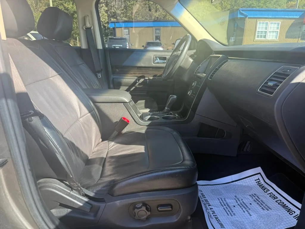 Ford Flex photo 8