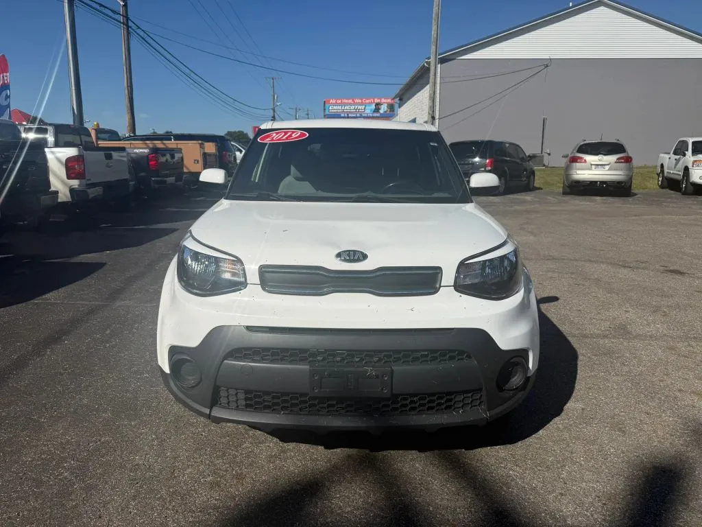 Kia Soul photo 2