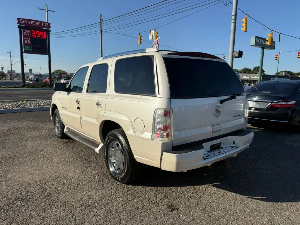 Cadillac Escalade photo 6