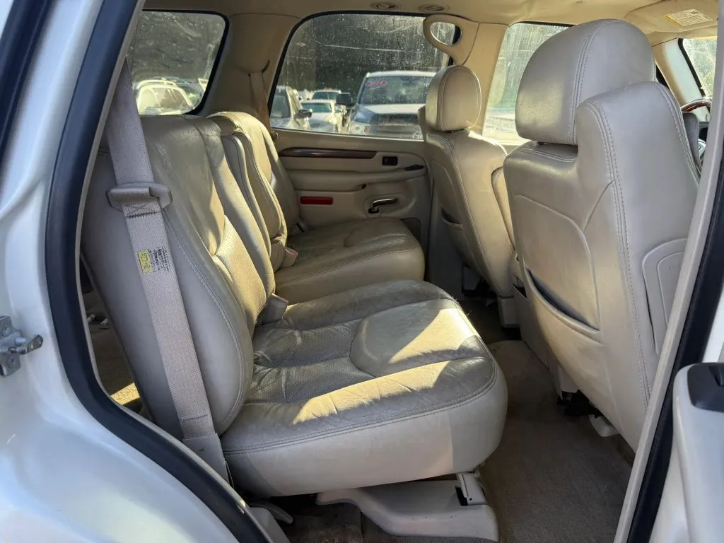 Cadillac Escalade photo 9