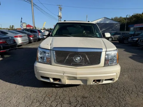Photos of 2004 Cadillac Escalade Sport Utility 4D for sale in Chillicothe, OH at Instant Auto Sales Chillicothe