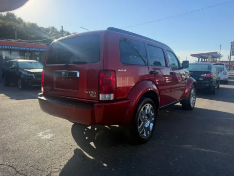 More photos of 2009 Dodge Nitro SLT Sport Utility 4D at Instant Auto Sales Chillicothe, OH