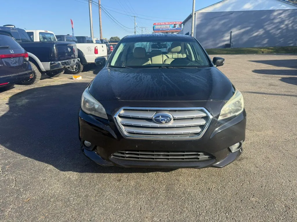 Subaru Legacy photo 2