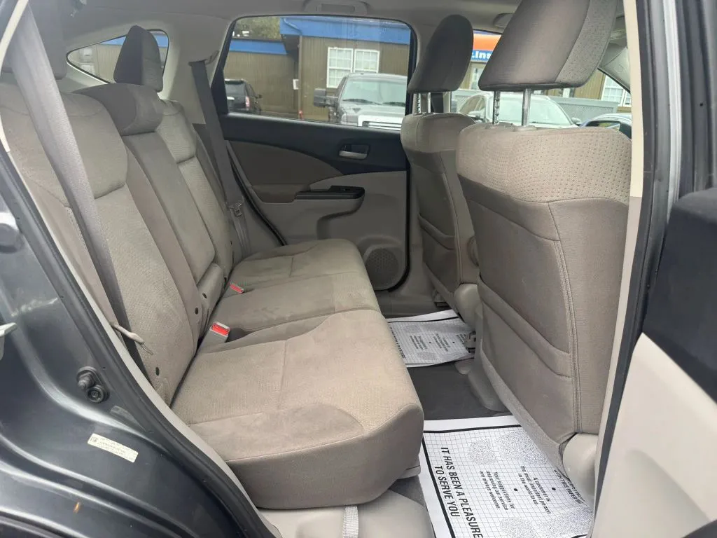 Honda CR-V photo 9