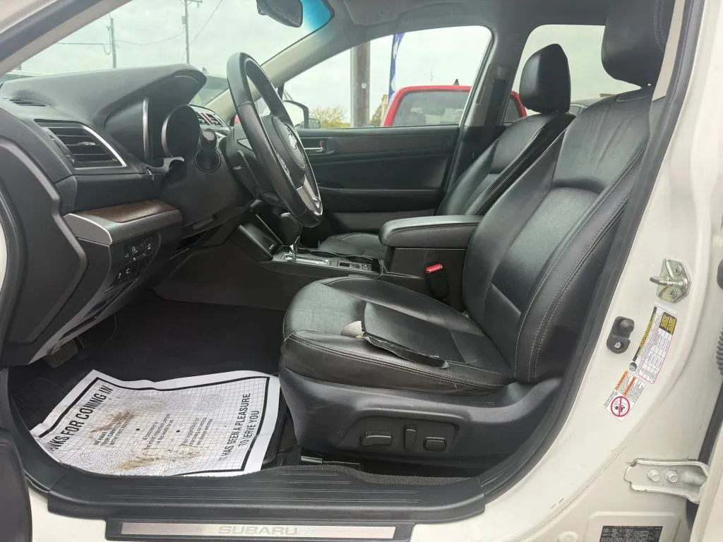 Subaru Outback photo 7