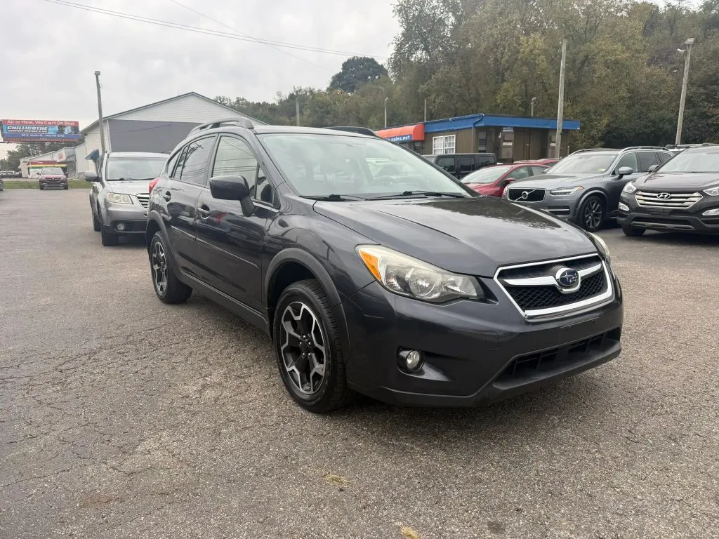 Subaru XV CrossTrek photo 3