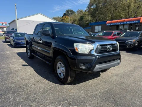 Another view of 2013 Toyota Tacoma Double Cab PreRunner Pickup 4D 5 ft for sale in Chillicothe, OH at Instant Auto Sales Chillicothe